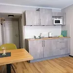מלון דירות Q- Kleine Stadthotel