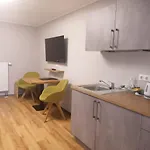 מלון דירות Q- Kleine Stadthotel