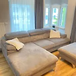 מלון דירות Q- Kleine Stadthotel 3*
