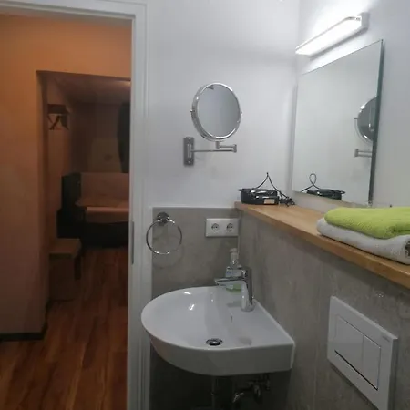 Q- Kleine Stadthotel 3*