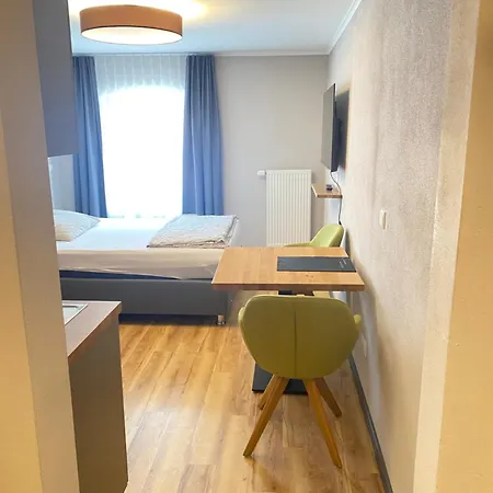 Aparthotel Q- Kleine Stadthotel 3*