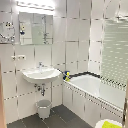 Q- Kleine Stadthotel 3*