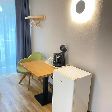 Q- Kleine Stadthotel Aparthotel 3*