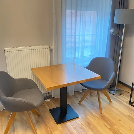 Q- Kleine Stadthotel Hotel apartamentowy