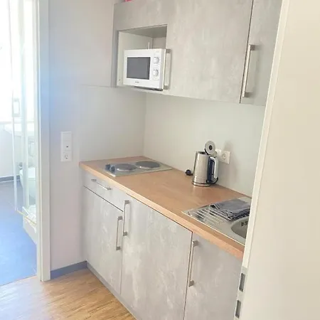 Q- Kleine Stadthotel Aparthotel 3*