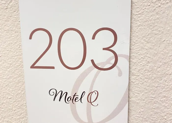 Q- Kleine Stadthotel