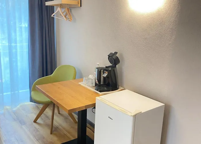 Q- Kleine Stadthotel Hotel apartamentowy 3*