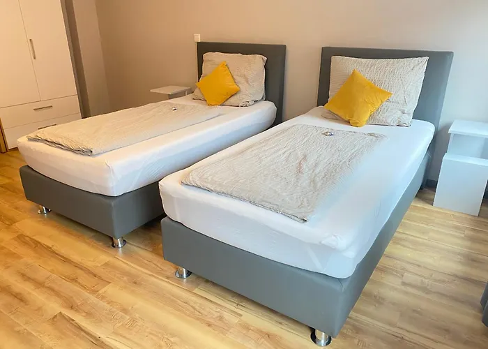 Q- Kleine Stadthotel Hotel apartamentowy 3*