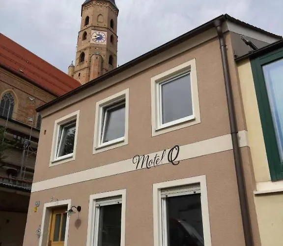 Hotel apartamentowy Q- Kleine Stadthotel 3*