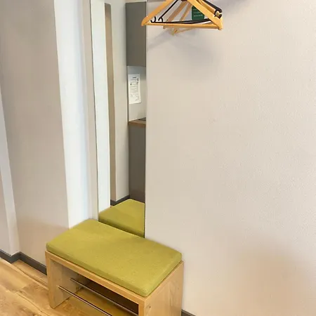 Q- Kleine Stadthotel Aparthotel 3*