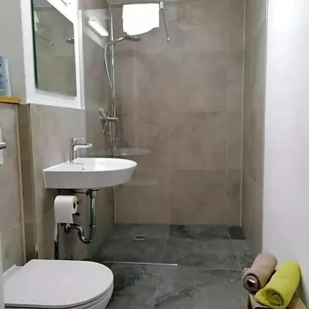 Q- Kleine Stadthotel 3* Dingolfing