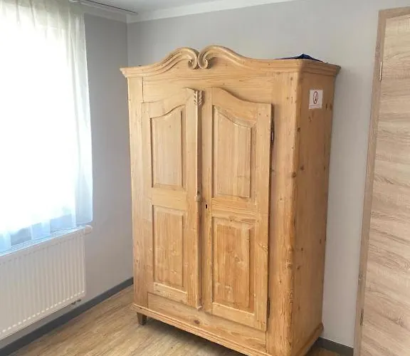 Q- Kleine Stadthotel Lejlighedshotel Dingolfing